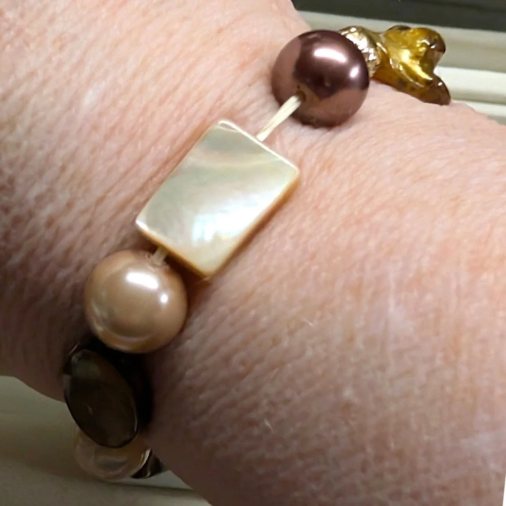 Vintage Tiger Eye Mother of Pearl‎ Stretch Bracelet Brown Earthy Beaded Beads
